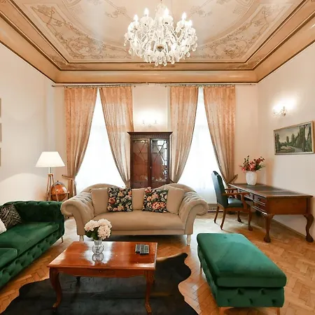 Stunning Charles Bridge Apartment Prague Extérieur photo