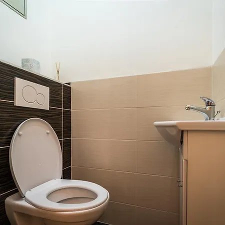 Stunning Charles Bridge Apartment Prague Extérieur photo